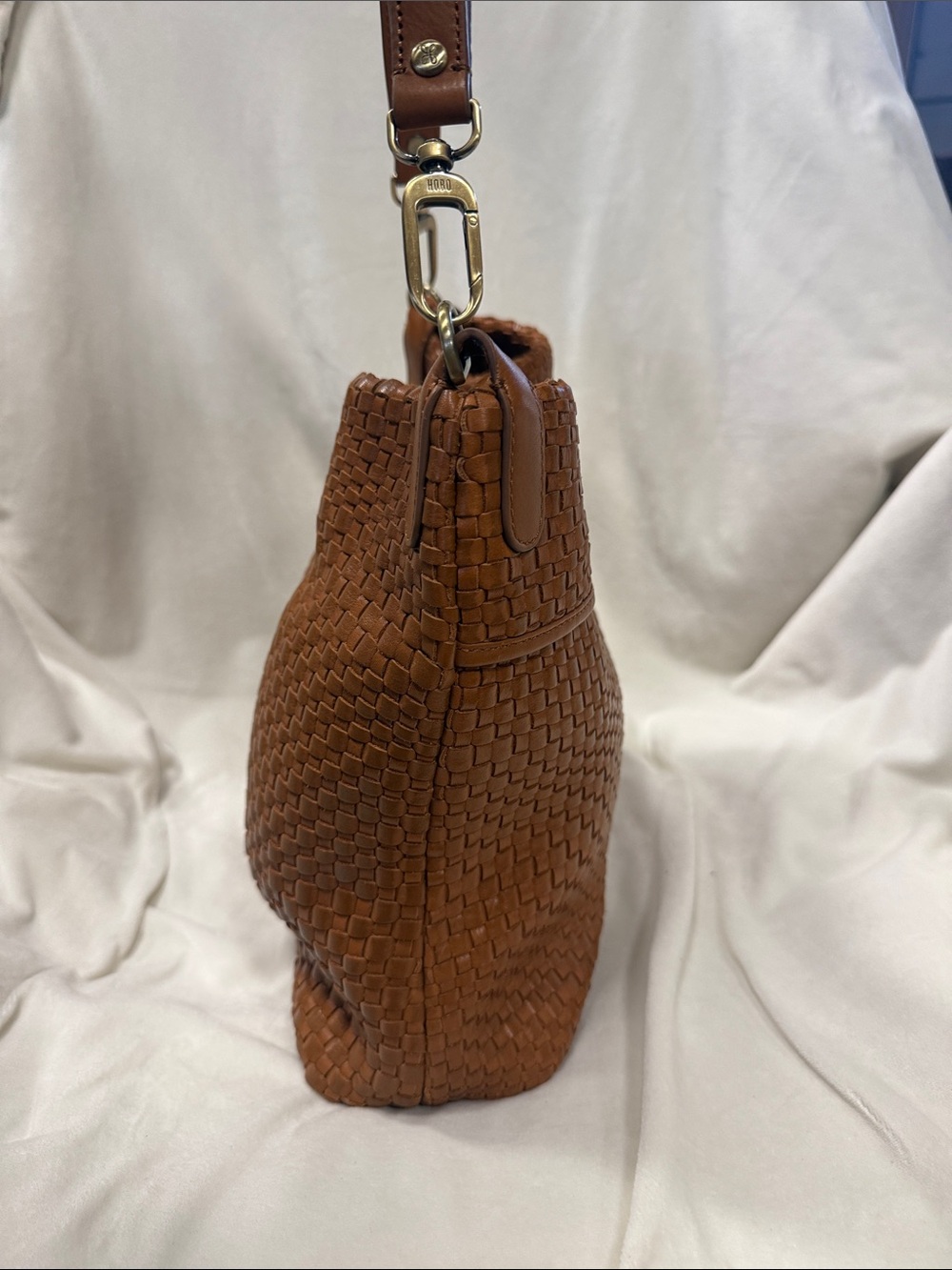 HOBO Pier Shoulder bag - Picture 3 of 8